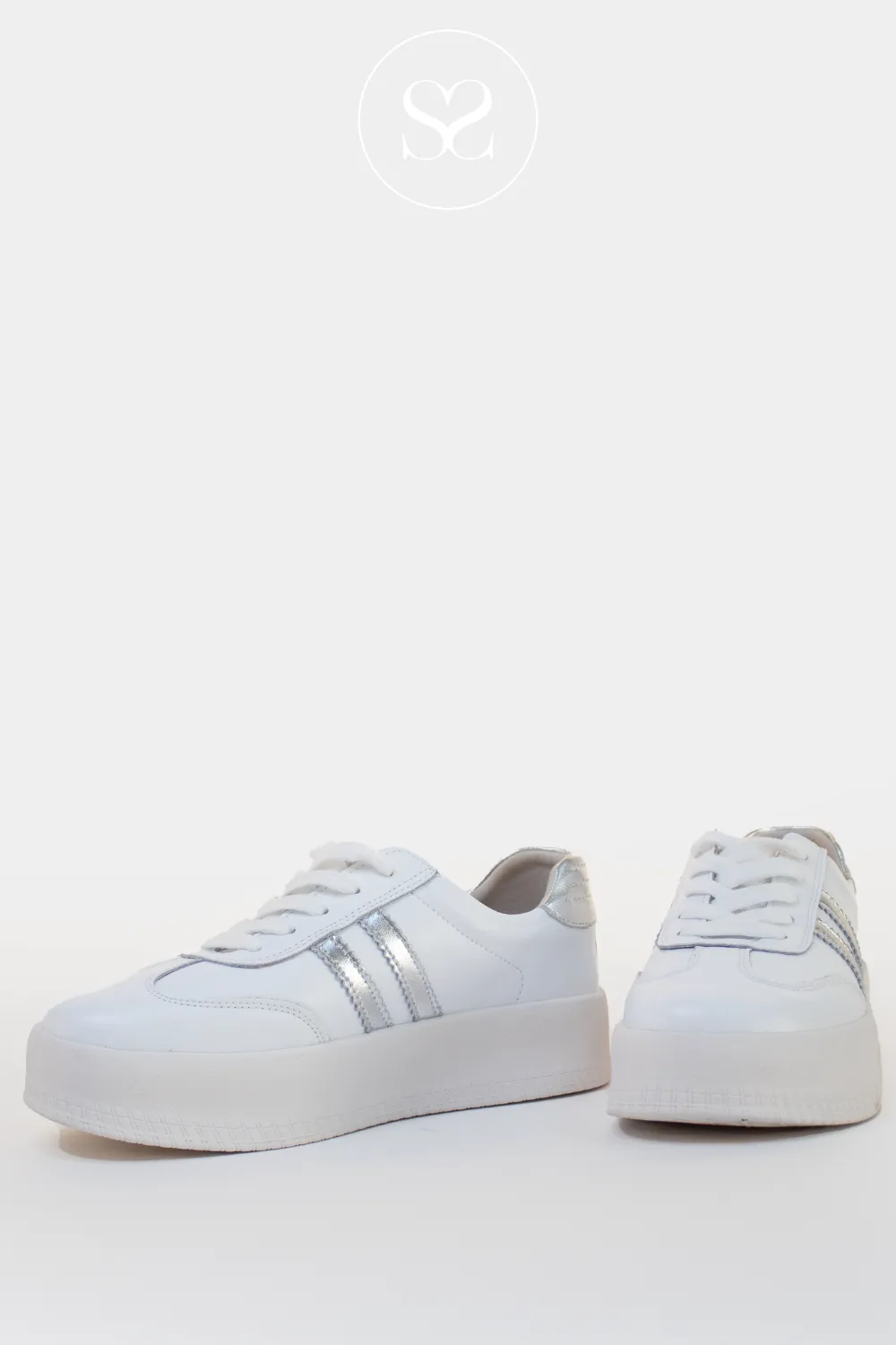 DRILLEYS SEVENTY EIGHT CHUNKY WHITE/SILVER FLATFORM TRAINERS