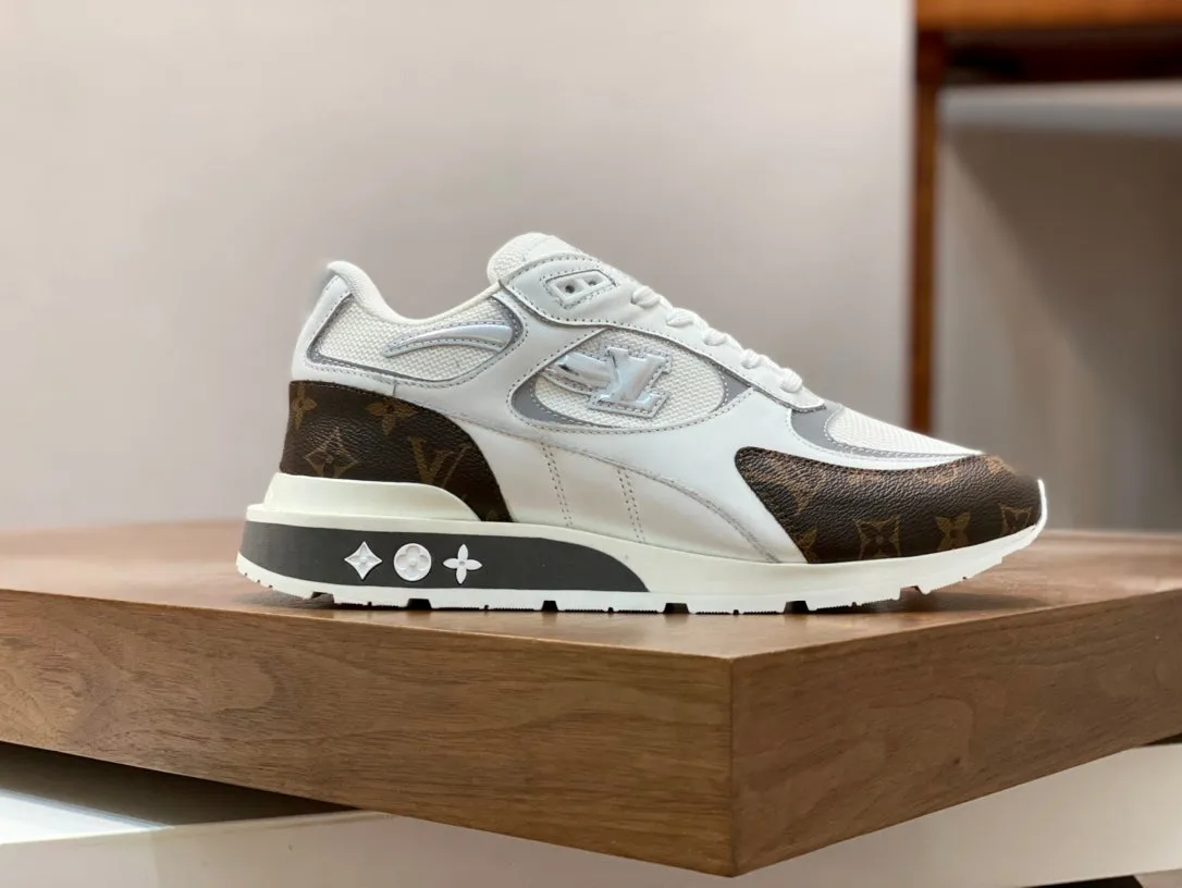 L04 Sneaker