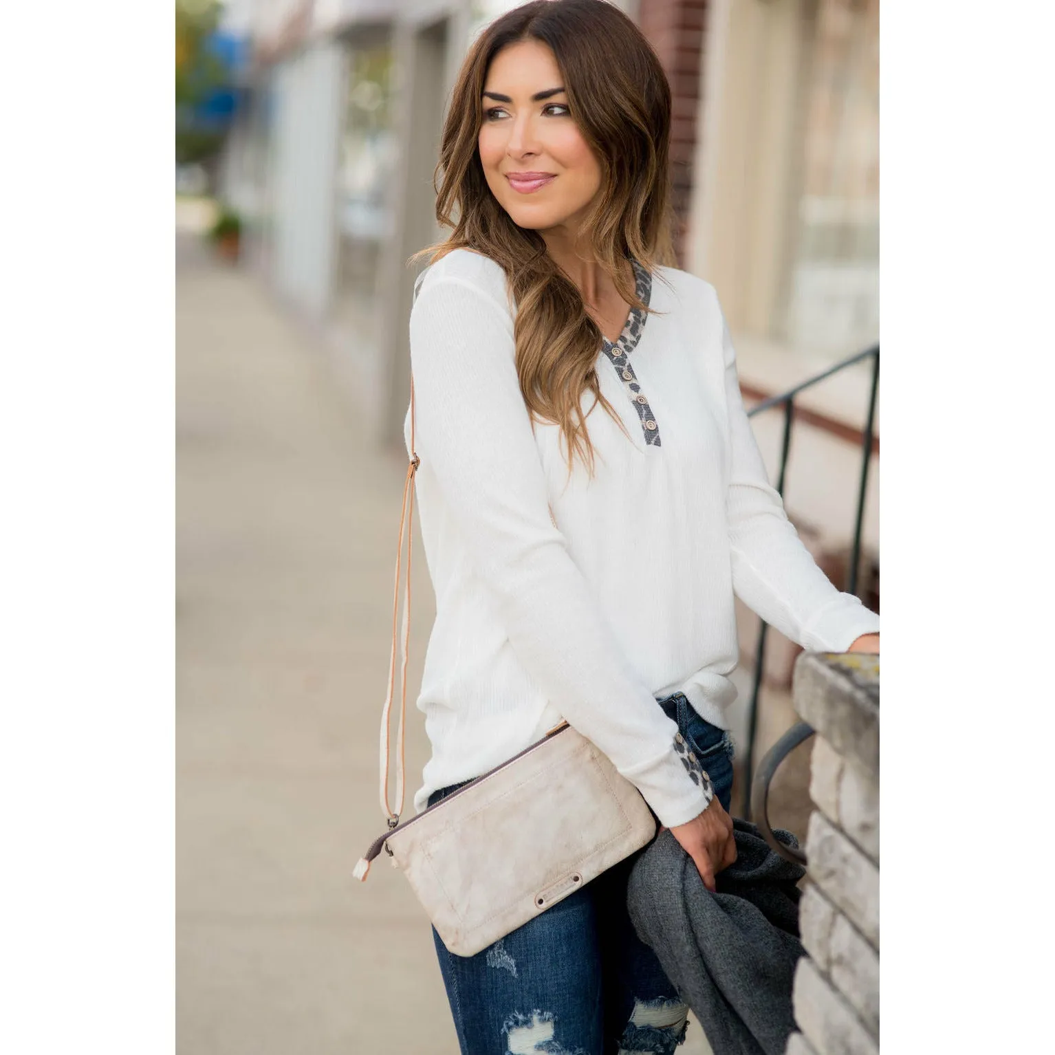 Leopard Trimmed Button Thermal Tee