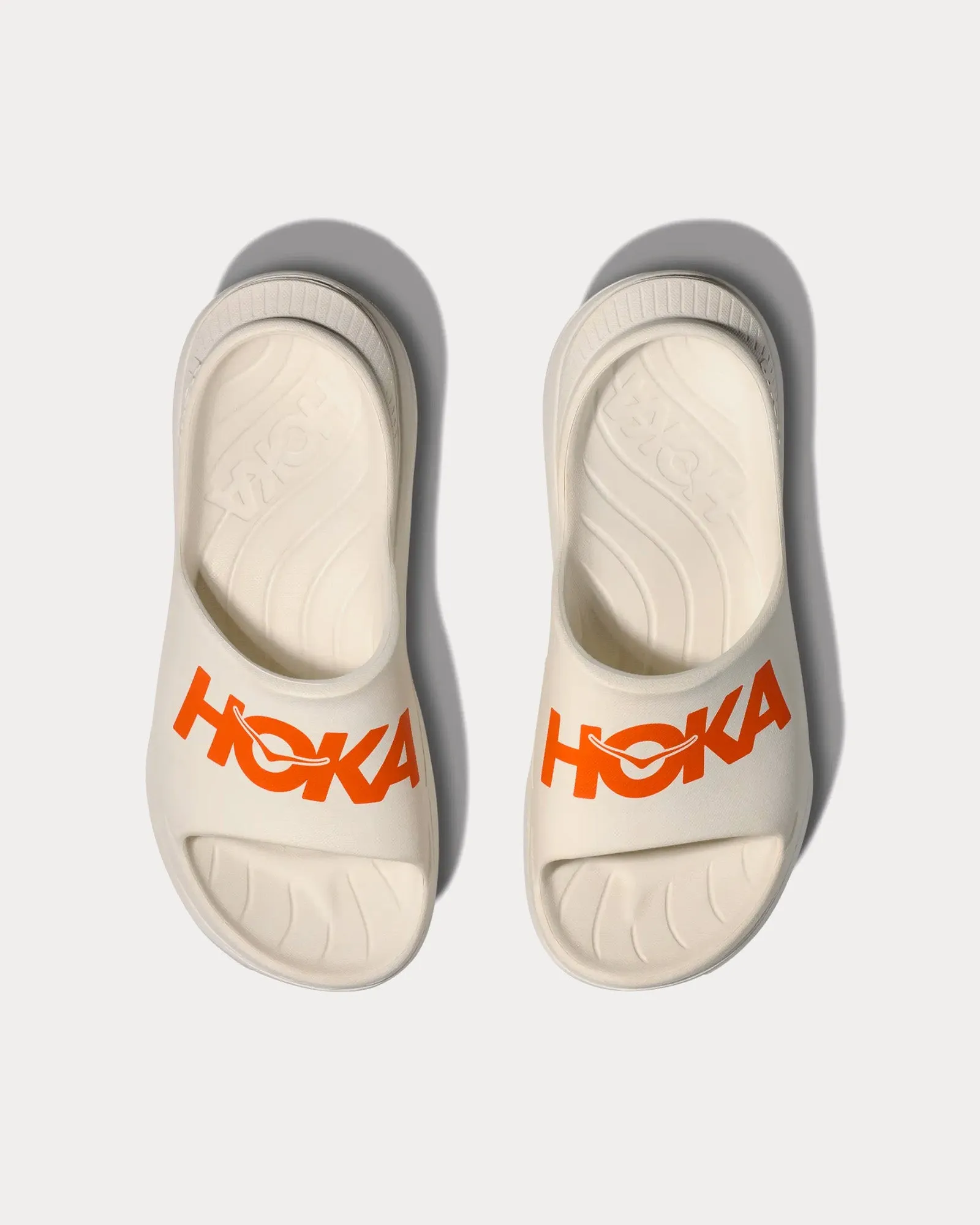 Ora Athletic Frost / Lava Slides