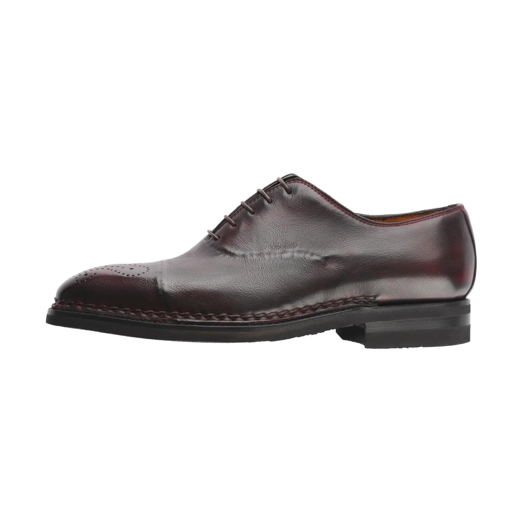 «Vittorio» Five-Eyelet Oxford Shoes with Reverse Stitched Details and Perforated Medallion in Wine Red